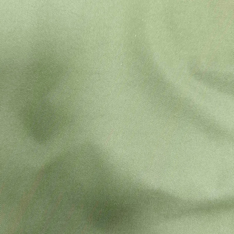 T400 och T8 Herr- och damkläder